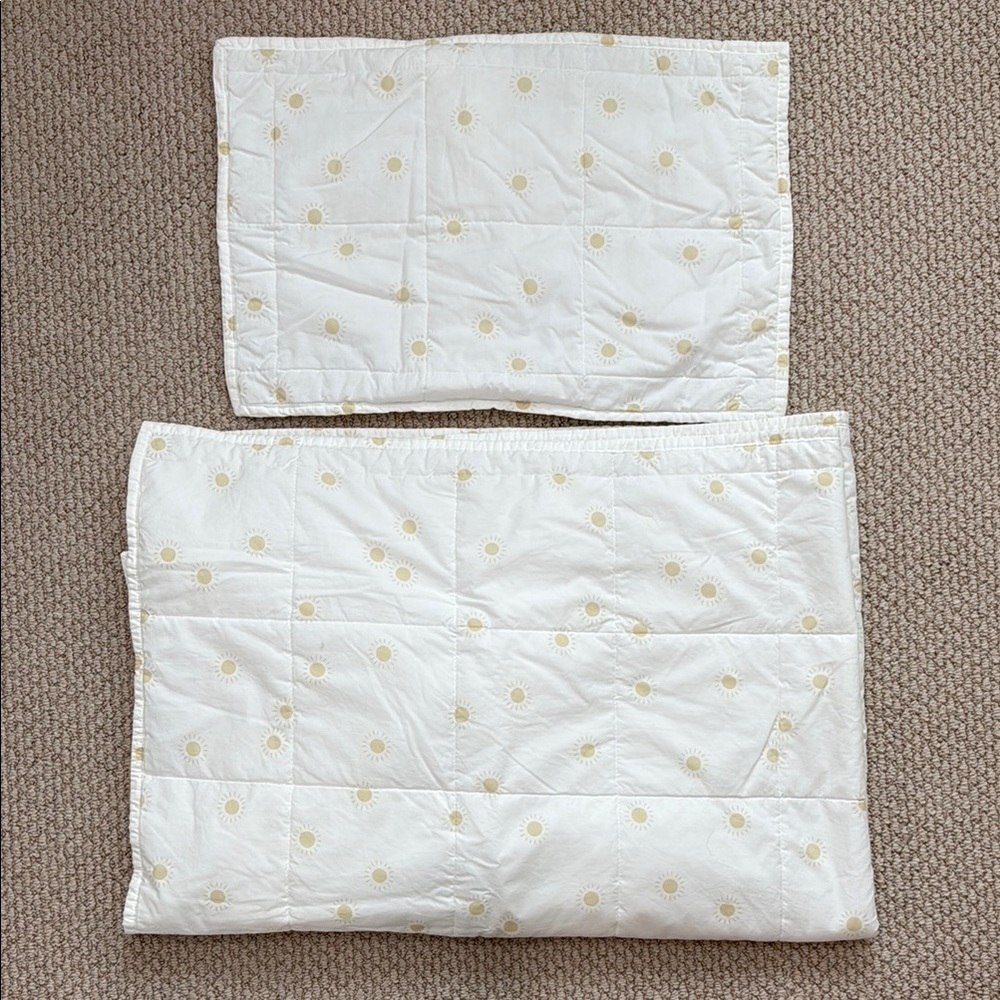 Parachute x Rylee + Cru Sun Print Toddler Pillow and Quilt Set